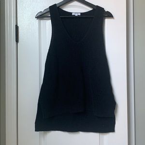 Abound Black high-low sweater tank top
